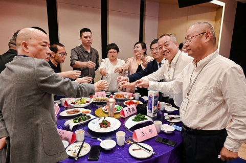 1760341244253429.jpg DSC_4541-opq3979626641.jpg